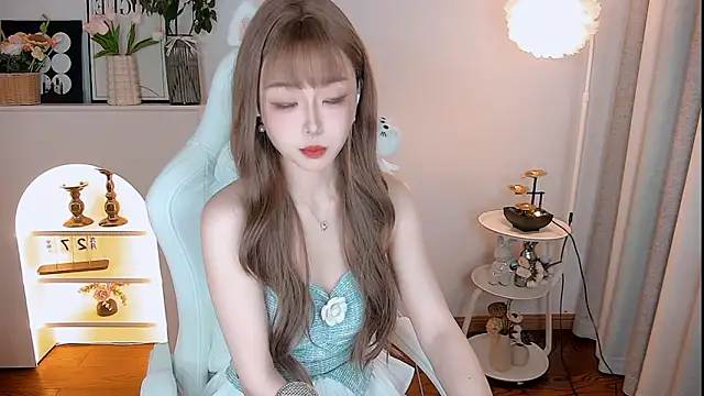 kakakuqi online show from 10-26-25, 10:21