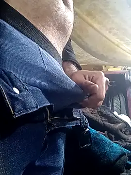 Snapshot of Cogelonregio chatting on 01-11-26, 07:41 Cogelonregio online show from 01-11-26, 07:41