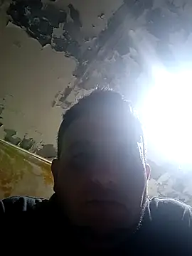 Snapshot of Cogelonregio chatting on 02-19-26, 04:19 Cogelonregio online show from 02-19-26, 04:19