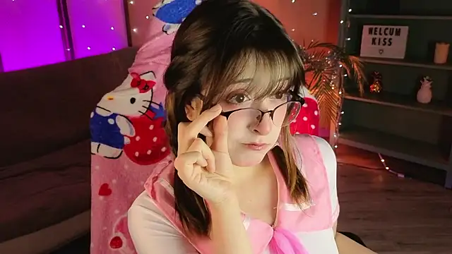 Soffi Toffi online show from 02-10-26, 03:16