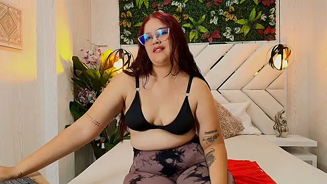 scarlett montoya online show from 11-13-25, 12:15