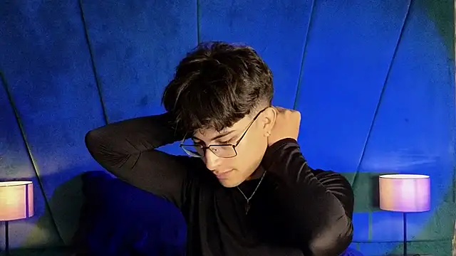 Aaron Eze online show from 12-02-25, 10:05