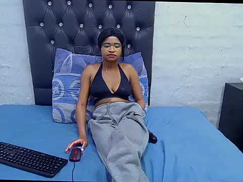 DaisyGirlxx online show from 11-03-25, 12:17