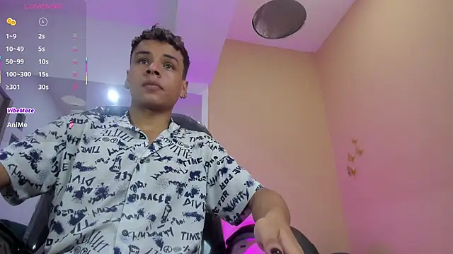 Xavier Fox    online show from 03-03-26, 07:42