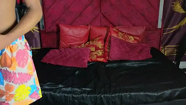 Latin Femboy13 online show from 10-18-25, 09:43