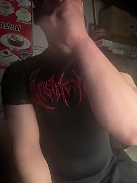 Snapshot of emir343475 chatting on 11-03-25, 08:54 emir343475 online show from 11-03-25, 08:54