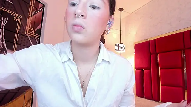 moon winy online show from 11-20-25, 11:32