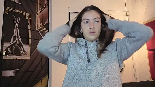 moon winy online show from 11-24-25, 11:32