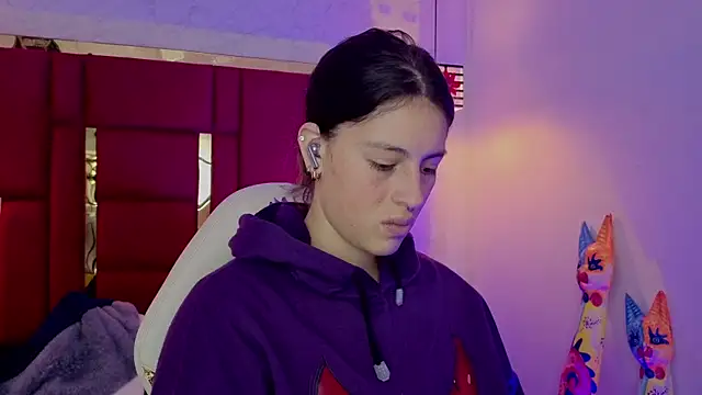 moon winy online show from 04-10-26, 11:59