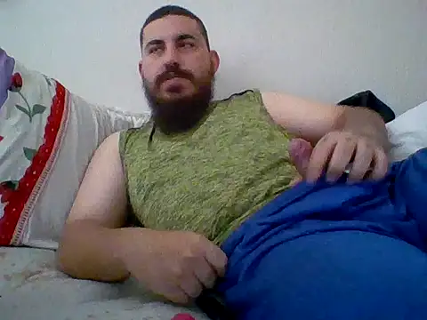 LuisDominate online show from 10-16-25, 03:46