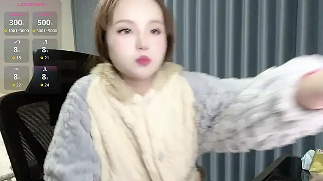 Momo-999 online show from 11-19-25, 05:46