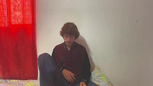 JoelnClouds online show from 02-04-26, 06:58