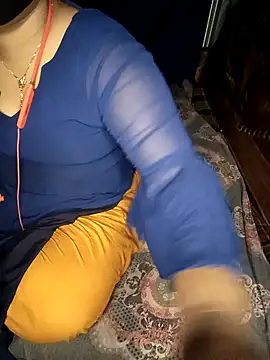 Priyanka-Khan online show from 05-21-26, 03:52