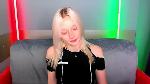 AlessaKiss online show from 07-03-26, 01:45
