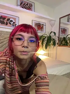 Emma duff online show from 05-21-26, 07:43