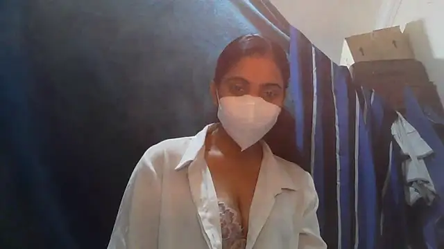 Snapshot of shainiasha1 chatting on 06-07-26, 03:05 shainiasha1 online show from 06-07-26, 03:05
