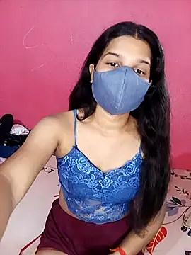 Snapshot of Lovely_Queennn chatting on 10-19-25, 05:08 Lovely Queennn online show from 10-19-25, 05:08