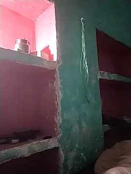 Snapshot of M-MAYA chatting on 11-19-25, 03:34 M-MAYA online show from 11-19-25, 03:34