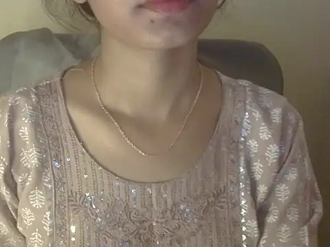 Shezi N online show from 04-12-26, 06:51