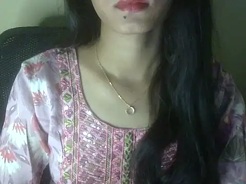 Shezi N online show from 07-16-26, 01:50
