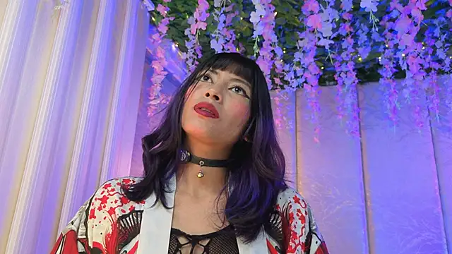 Snapshot of Rynka_ chatting on 06-05-26, 03:57 Rynka online show from 06-05-26, 03:57