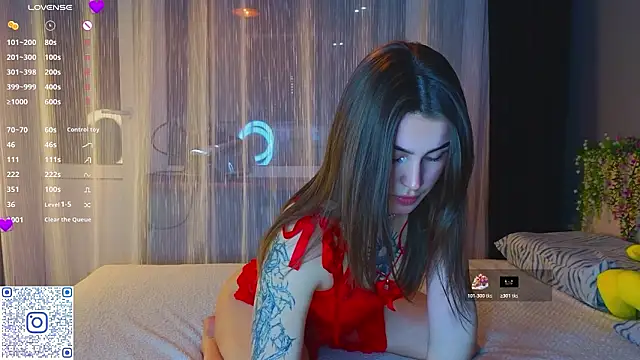 TinyMollys online show from 02-14-26, 04:59