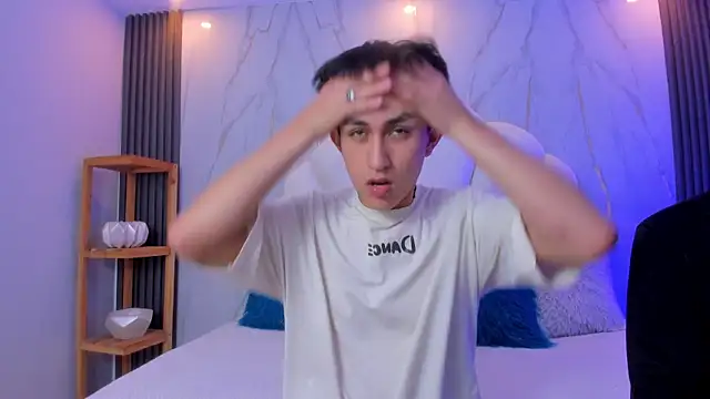 hoot booys  online show from 01-16-26, 07:29