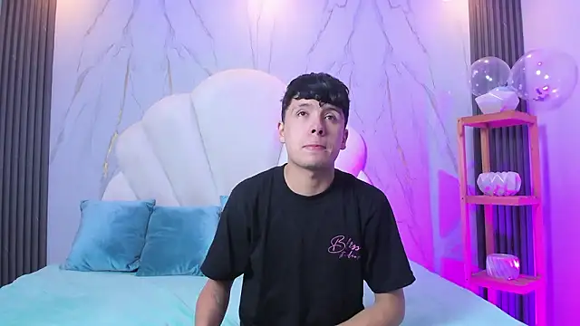 hoot booys  online show from 03-05-26, 08:38