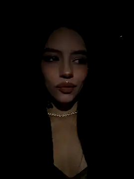 Snapshot of ViictoriaLeeon chatting on 11-30-25, 07:40 ViictoriaLeeon online show from 11-30-25, 07:40