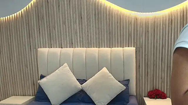 Aziz daud online show from 10-28-25, 12:41