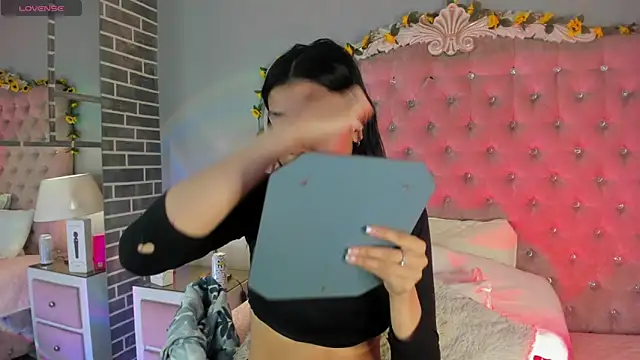 Snapshot of TanyaBello chatting on 04-23-26, 03:30 TanyaBello online show from 04-23-26, 03:30