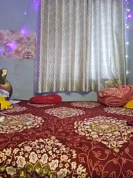Snapshot of Desi_Maya69 chatting on 06-14-26, 03:08 Desi Maya69 online show from 06-14-26, 03:08