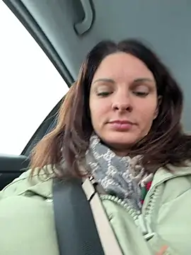 kinkysarahx online show from 01-10-26, 12:07