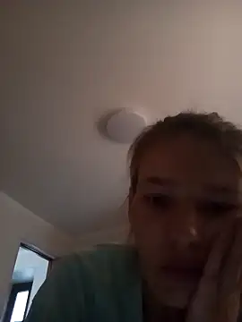 Coare Cindy online show from 10-31-25, 11:44