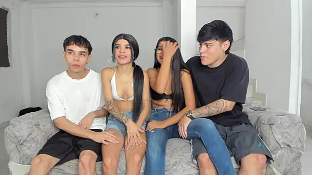 Snapshot of HottWett chatting on 10-29-25, 07:04 HottWett online show from 10-29-25, 07:04