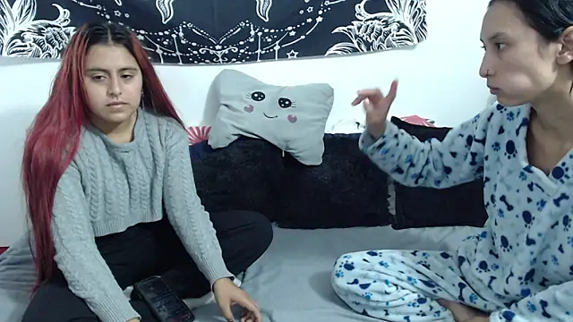 emily n abby online show from 03-03-26, 01:17