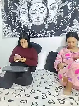 emily n abby online show from 05-28-26, 01:41