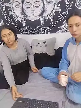 emily n abby online show from 06-22-26, 01:30
