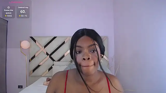 Maiacharris  online show from 04-04-26, 12:02