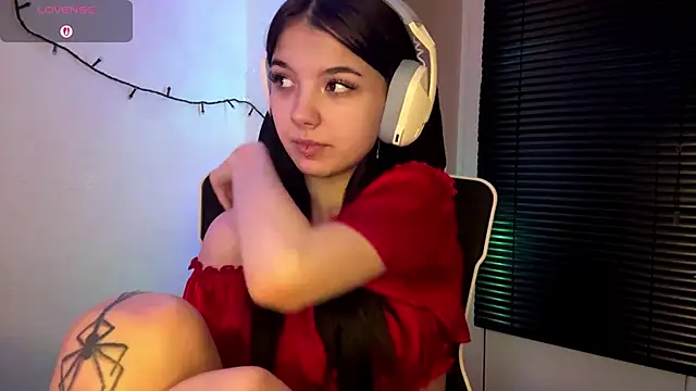 HanaMantanaDell online show from 02-25-26, 04:16