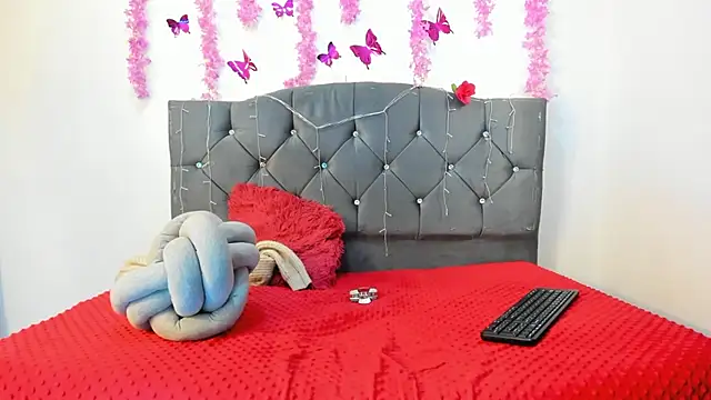 Candy Soud19 online show from 11-25-25, 12:49