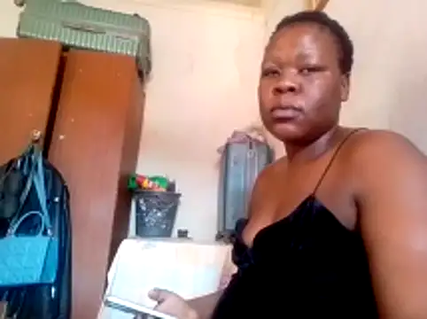 Roronae online show from 02-14-26, 07:49