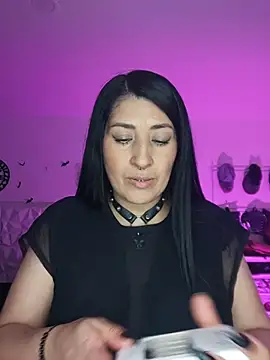 dark velvet online show from 10-31-25, 02:56