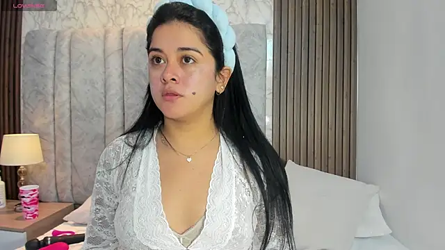 goddessfeetxx online show from 10-24-25, 08:38