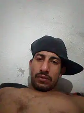 Snapshot of Orlao25cm chatting on 04-02-26, 05:16 Orlao25cm online show from 04-02-26, 05:16