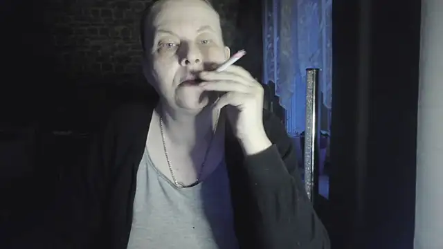 Diamond Bite online show from 10-28-25, 05:33