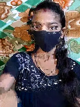 Snapshot of Itz_Aisha__ chatting on 07-27-26, 06:31 Itz Aisha online show from 07-27-26, 06:31