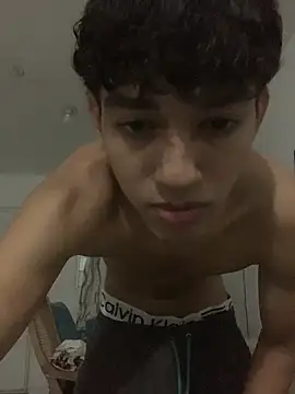 Alex king17 online show from 04-08-26, 08:58