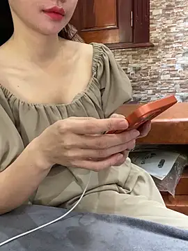 Phale2x online show from 04-21-26, 01:42