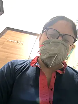 Lovely Tannu online show from 12-20-25, 12:34